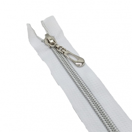 Cremallera de 18cm de nylon efecto meetalizado plateado