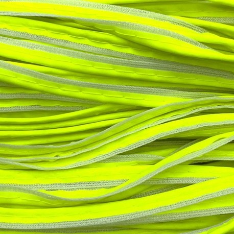 Vivo con cordoncillo amarillo fluor